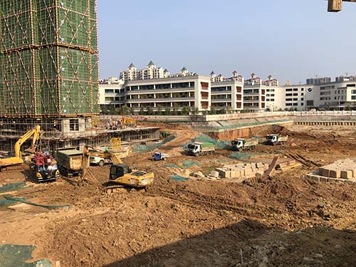 中國(guó)安能第二工程局湖畔學(xué)苑項(xiàng)目部“戰(zhàn)疫情，抓復(fù)工”