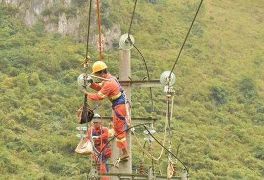 斥資1.5億改造農(nóng)網(wǎng)，廣西邊境地區(qū)崇左市加大電力扶貧力度