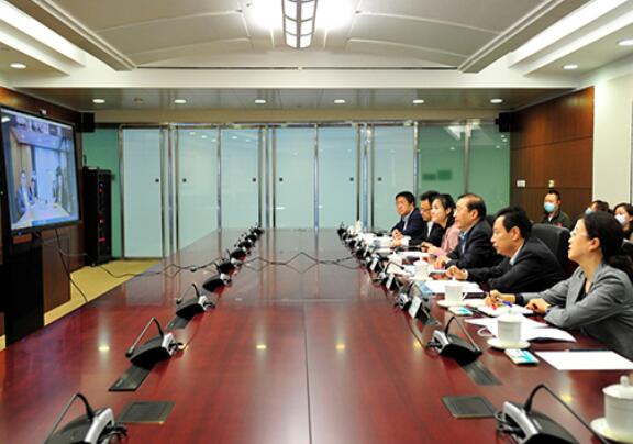 辛保安總經(jīng)理與SAP公司全球執(zhí)行董事會(huì)成員、全球業(yè)務(wù)總裁傅美黛舉行視頻會(huì)談
