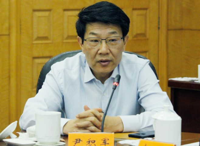 國網(wǎng)浙江省電力有限公司董事長、黨委書記  尹積軍：以“一體四翼”發(fā)展布局落地實踐 推動浙江高質(zhì)量實現(xiàn)碳達峰