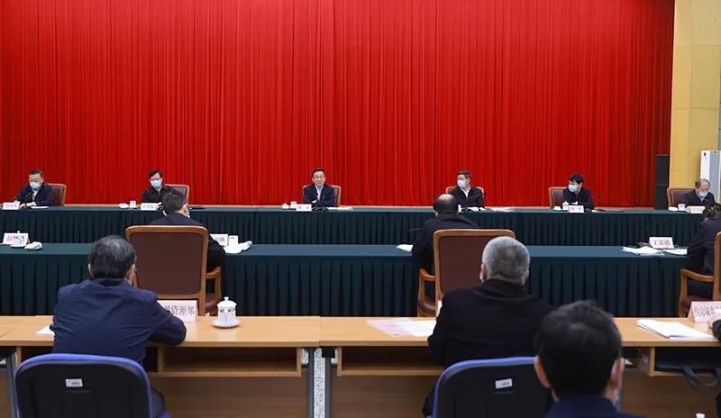 八步措施穩(wěn)煤價(jià)！國家發(fā)改委研究依法對煤炭價(jià)格實(shí)行干預(yù)！