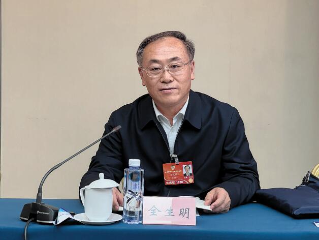 【兩會】國網(wǎng)電動汽車服務有限公司董事長、黨委書記全生明：加快構(gòu)建交通能源融合發(fā)展體系 促進車與電網(wǎng)協(xié)同互動