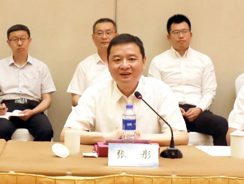 協(xié)鑫、徐工聯(lián)手！布局新能源