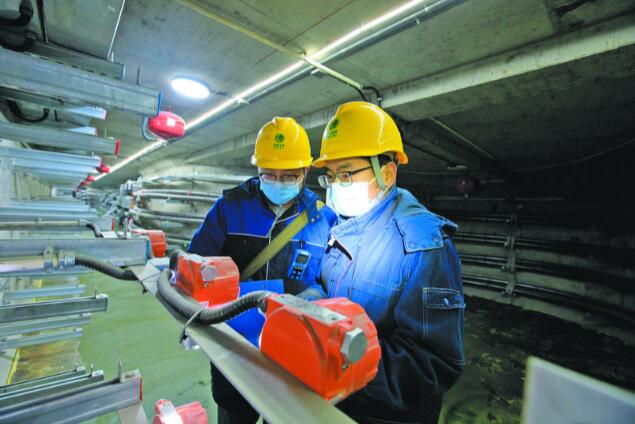 銀川供電公司：“臨近春節(jié)，保障居民安全可靠用電更是頭等大事”