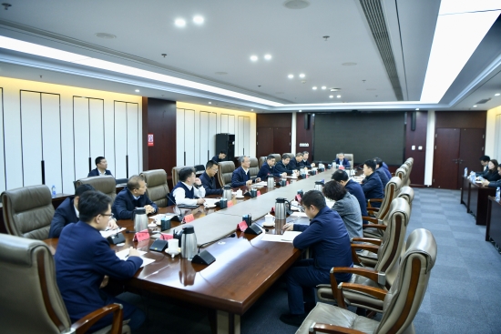 王斌與南昌市委常委、高新區(qū)黨工委書記王萬征會談