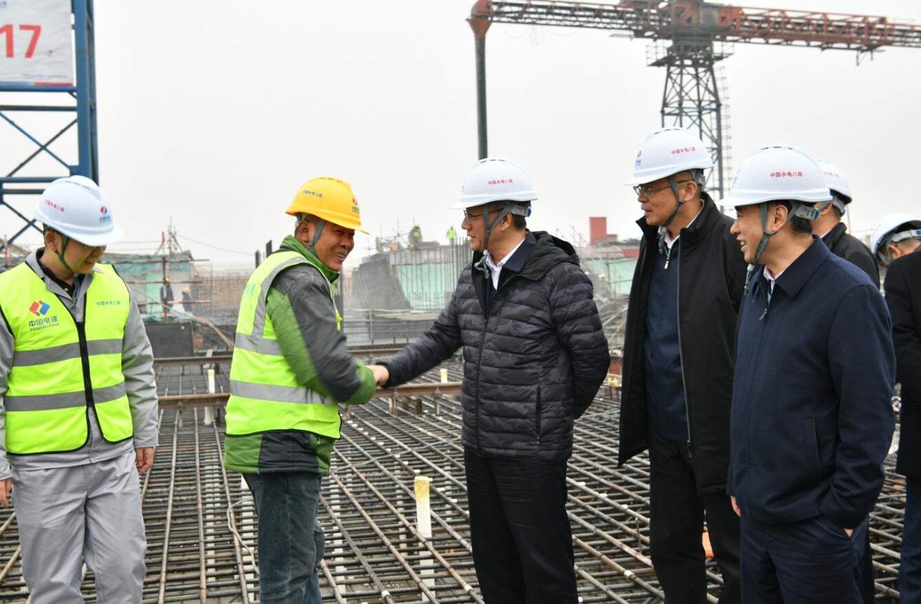 中國電建黨委副書記、總經(jīng)理王斌赴基層開展安全生產(chǎn)督導(dǎo)并調(diào)研