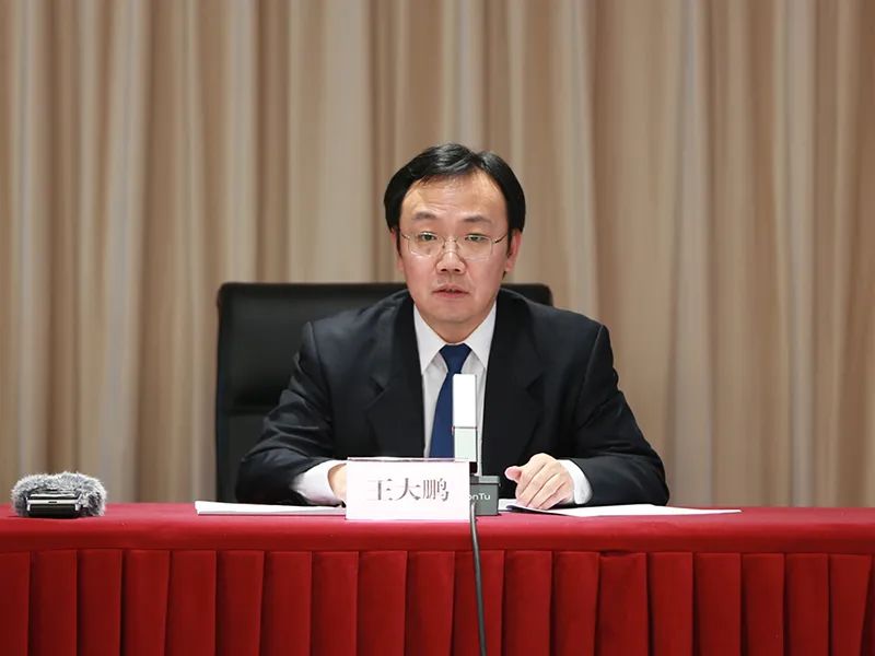 能源局：2022年全國(guó)風(fēng)電、光伏發(fā)電新增裝機(jī)突破1.2億千瓦，再創(chuàng)歷史新高