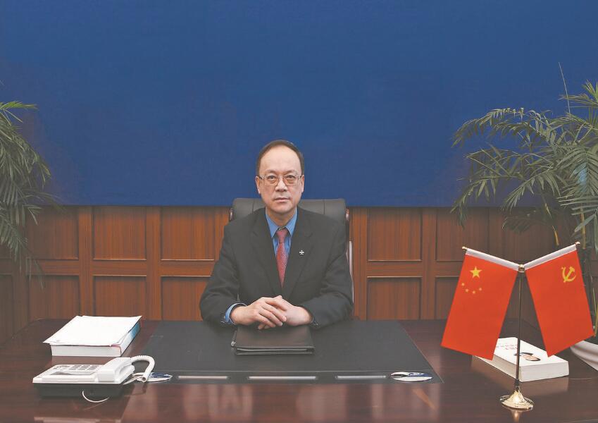 深化合作促“雙碳” 共建共享助振興——訪全國人大代表，鞍鋼集團有限公司董事長、黨委書記譚成旭