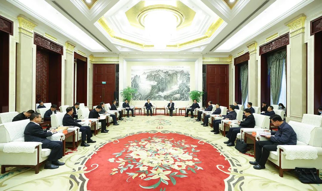 大唐集團(tuán)黨組書記鄒磊拜會貴州省委書記徐麟、省長李炳軍