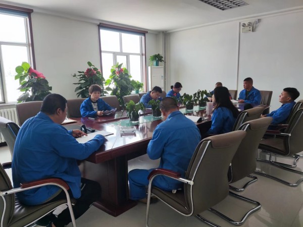 烏海市千里山供電公司：學(xué)好政務(wù)處分法，增強履職盡責(zé)能力