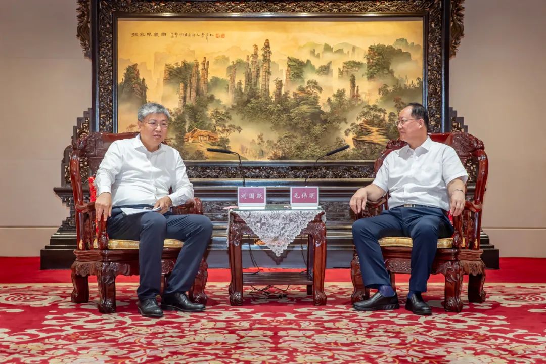 國家能源集團黨組書記、董事長劉國躍拜會湖南省委副書記、省長毛偉明