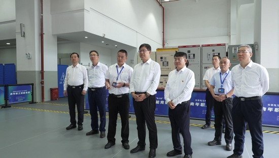 華能集團(tuán)有限公司總經(jīng)理、黨組副書記鄧建玲到云南分公司調(diào)研