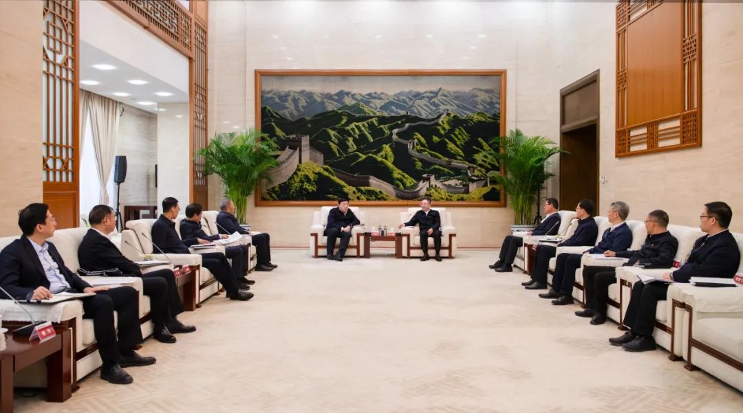 大唐集團董事長、黨組書鄒磊與國家電網(wǎng)董事長、黨組書記張智剛會談