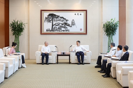 華能集團(tuán)黨組書記、董事長溫樞剛會見?？谑惺虚L丁暉
