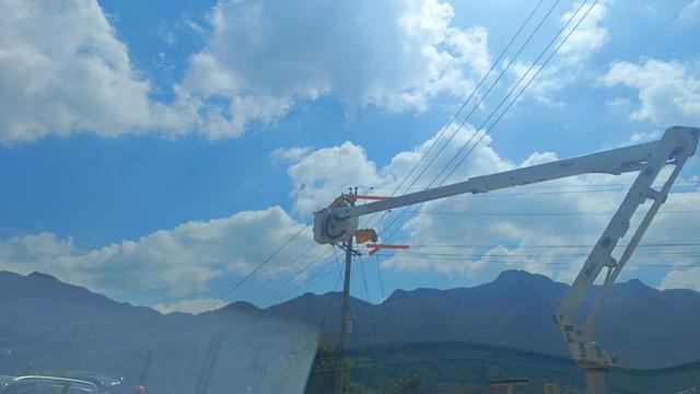畢節(jié)市郊供電局成功投運(yùn)10千伏撒昌線，提升供電可靠性