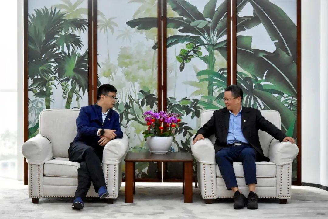 國電投海南公司黨委副書記、總經(jīng)理劉波濤拜訪大唐海南公司黨委書記、董事長王俊啟