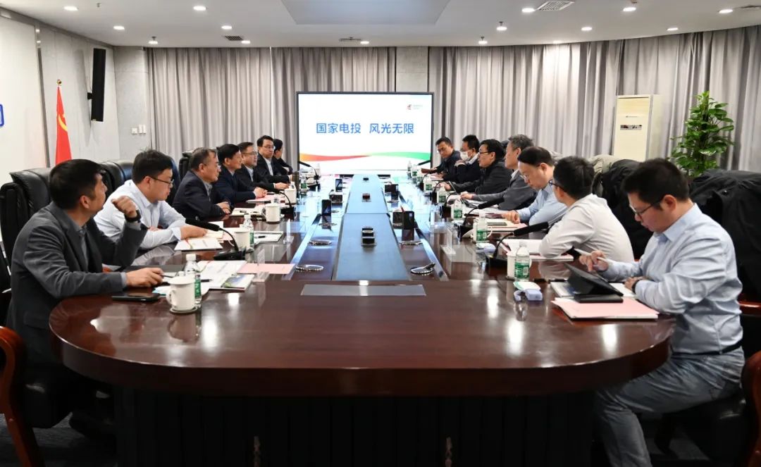 黃河水電公司黨委書記、董事長姚小彥會(huì)見國核電力院黨委書記、董事長李啟釗