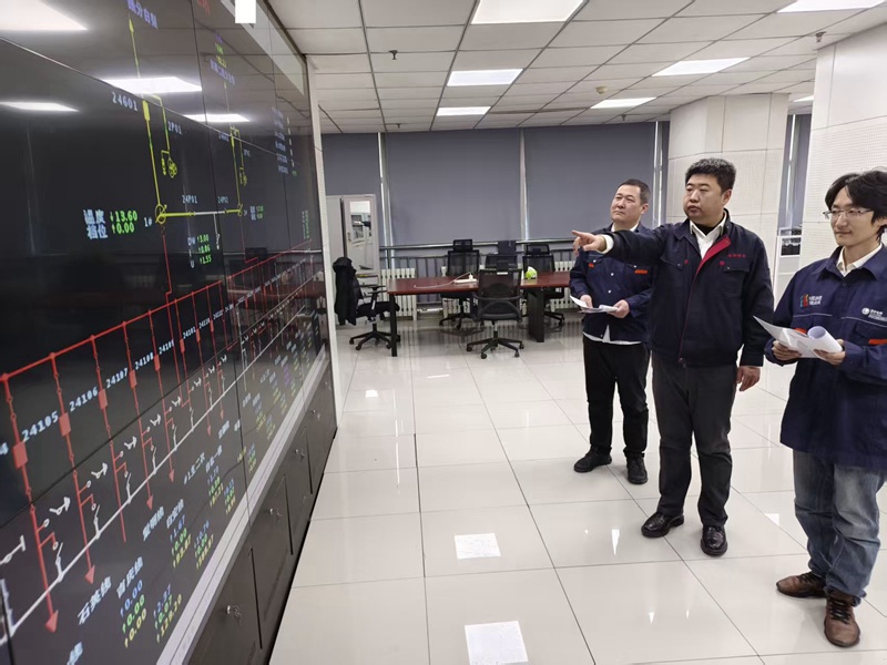 聞“寒”而動 守護(hù)萬家燈火——國網(wǎng)錦州供電服務(wù)指揮中心全力應(yīng)對寒潮保供電